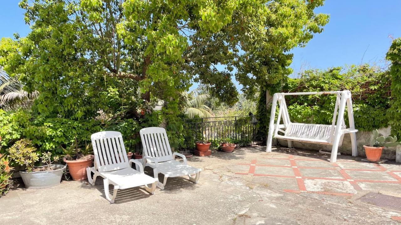 Casa Sulla Spiaggia- Mortelle Messina Buitenkant foto